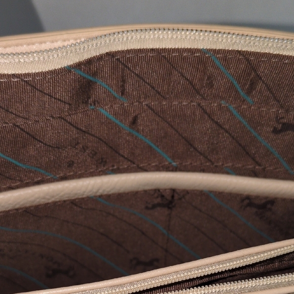 Montana West Tan and Brown Tote Bag - Picture 11 of 16